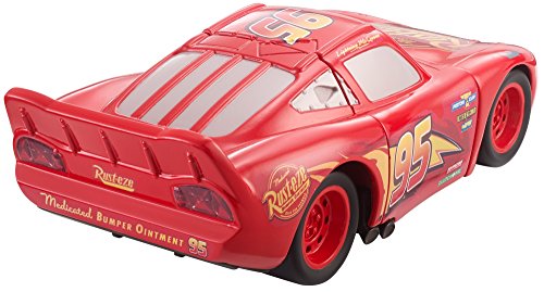 Disney DYW39 Pixar Cars 3 Race and Reck Lightning McQueen Vehicle